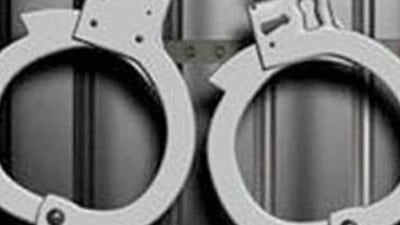 The accused attacked the constable and hit him with a pair of handcuffs. (HT Archives. Representative image)