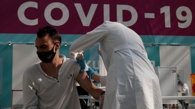 Maharashtra reported a shortage of Covid-19 vaccines doses a few days ago, three weeks after Prime Minister Narendra Modi announced universal adult vaccination against the viral infection. (Representational photo) Maharashtra reported a shortage of Covid-19 vaccines doses a few days ago, three weeks after Prime Minister Narendra Modi announced universal adult vaccination against the viral infection. (Representational photo)