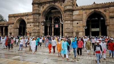 Muslims leave Jumah Mosque after offering Eid al-Adha prayers, during the ongoing coronavirus disease (COVID-19) outbreak in Ahmedabad.  (REUTERS/Amit Dave)
