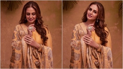 Eid-al-Adha 2021: Huma Qureshi wishes fans Eid Mubarak in bespoke anarkali, see pics (Instagram/@iamhumaq) Eid-al-Adha 2021: Huma Qureshi wishes fans Eid Mubarak in bespoke anarkali, see pics (Instagram/@iamhumaq)