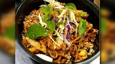 Spicy Thai noodles: If you love spicy food then you need to try this dish. It is packed with strong flavours and will give you a sneak peek of classic Thai street food. (Instagram/@chatterboxdeli) Spicy Thai noodles: If you love spicy food then you need to try this dish. It is packed with strong flavours and will give you a sneak peek of classic Thai street food. (Instagram/@chatterboxdeli)