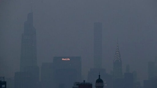 Pollution Alert in New York as Canada Wildfire Plunges Air Quality