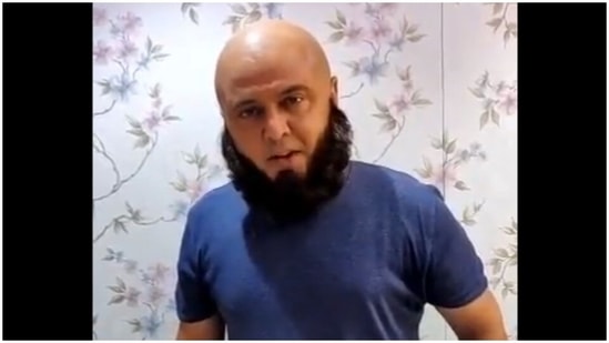 Ali Asgar: The actor and comedian took to his Twitter to share a video of himself wishing his fans Eid Mubarak in a new avatar and wrote, "Hope..Pray that you and your family are blessed with Allah’s love and care on Eid-ul-Adha and always. Wishing you and your family a blissful Eid-ul-Adha! Eid Mubarak."(Twitter@kingaliasgar)