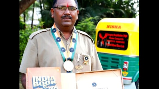 Manjunatha was able to ferry about 185 Covid patients in his auto-ambulance during the second wave. Manjunatha was able to ferry about 185 Covid patients in his auto-ambulance during the second wave.