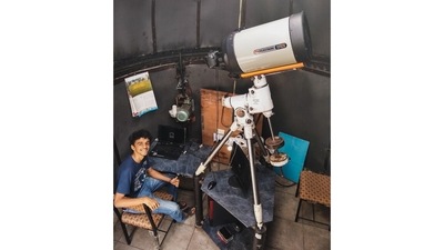 Prathamesh Jaju joined one of India’s oldest amateur astronomy clubs, Jyotirvidya Parisanstha in Pune, at 13. Three years on, his astro-photography set-up includes a camera, tracker, telescope and tripod, which he uses to focus on elements within the solar system. “I’ve shot all the planets except Mercury, because it sets too early, and Neptune, because it’s too far and too small for my set-up,” he says. (Photo by Prathamesh Jaju)