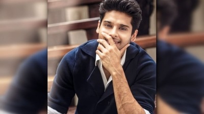 Bhagyashree's son Abhimanyu Dassani: The 'Maine Pyar Kiya' fame's son made his debut with 'Mard Ko Dard Nahi Hota.' He bagged the role after giving several auditions. (Instagram/@abhimanyud) Bhagyashree's son Abhimanyu Dassani: The 'Maine Pyar Kiya' fame's son made his debut with 'Mard Ko Dard Nahi Hota.' He bagged the role after giving several auditions. (Instagram/@abhimanyud)