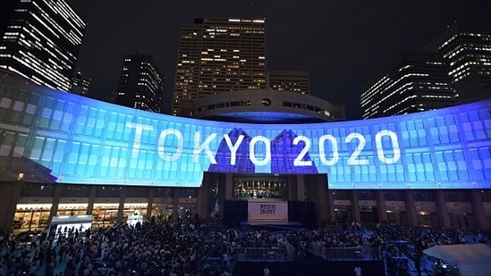 The Japanese are splurging on new TV sets. (Getty Images) The Japanese are splurging on new TV sets. (Getty Images)