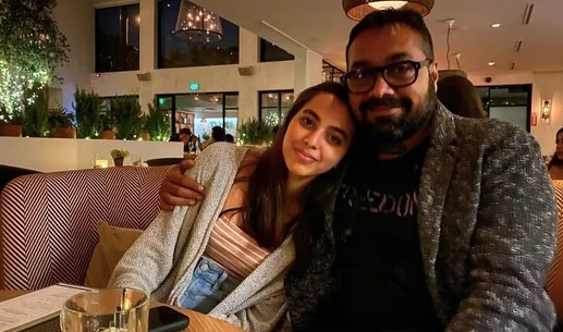 Aaliyah Kashyap poses with her father, Anurag Kashyap.