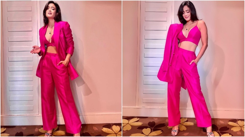 960px x 540px - Pics: Shweta Tiwari in hot pink bralette and pants channels her inner boss  lady | Fashion Trends - Hindustan Times