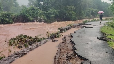 Heavy rainfall causes floods in Chiplun of Ratnagiri district in Maharashtra, India, on Thursday, July 22, 2021. (File Photo / HT)