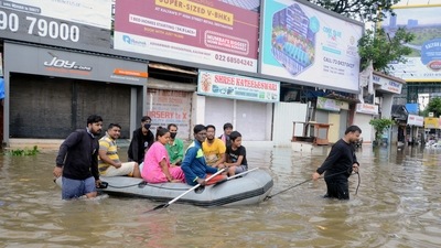 Residents being rescued in a raft after heavy rains led to the Ulhas and Waldhuni rivers overflowing and flooding areas in Kalyan on July 22. Rescue efforts have also been slowed by landslides in the district of Raigad that have blocked crucial roads including the Mumbai-Goa Highway, Reuters reported. (Rishikesh Choudhary / HT Photo) Residents being rescued in a raft after heavy rains led to the Ulhas and Waldhuni rivers overflowing and flooding areas in Kalyan on July 22. Rescue efforts have also been slowed by landslides in the district of Raigad that have blocked crucial roads including the Mumbai-Goa Highway, Reuters reported. (Rishikesh Choudhary / HT Photo)