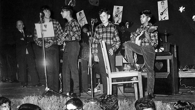 The throwback image was shared on Twitter by Anand Mahindra. (Twitter/@anandmahindra) The throwback image was shared on Twitter by Anand Mahindra. (Twitter/@anandmahindra)