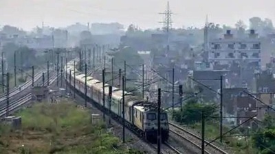 In 2019, the CCEA approved two projects for raising the speed to 160 kmph on New Delhi- Mumbai and New Delhi-Howrah routes. (PTI) In 2019, the CCEA approved two projects for raising the speed to 160 kmph on New Delhi- Mumbai and New Delhi-Howrah routes. (PTI)