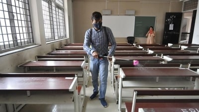 A report by Livehindustan, HT’s sister publication, late on Thursday said schools might reopen for students of Classes 1 to 12. (Sunil Ghosh/HT file photo) A report by Livehindustan, HT’s sister publication, late on Thursday said schools might reopen for students of Classes 1 to 12. (Sunil Ghosh/HT file photo)