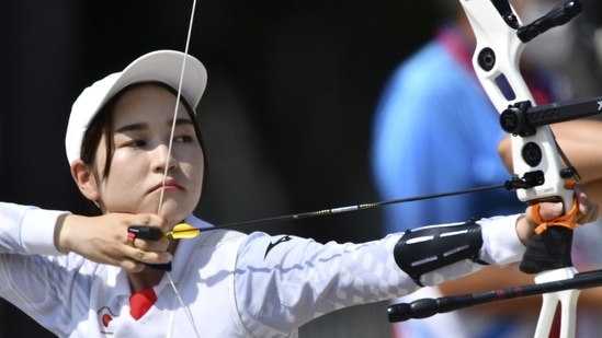 Tokyo 2020 Olympics - Archery - Women's Individual - Ranking Round - Yumenoshima Archery Field, Tokyo, Japan - July 23, 2021. Ren Hayakawa of Japan in action REUTERS/Clodagh Kilcoyne(REUTERS)