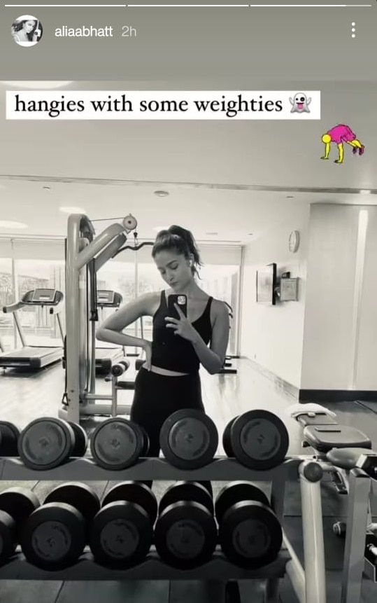 Alia Bhatt shared a gym selfie on Friday.