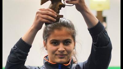 Manu Bhaker is making her Olympic debut at Tokyo Games. (Photo: Burhaan Kinu/HT)