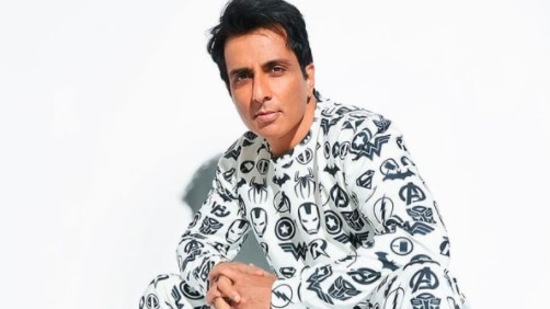 Sonu Sood: The actor tested positive for Covid on April 17. Sonu, an avid social media user took to his Twitter to share the news and wrote, "Hello friends, I would like to inform you that my test for COVID-19 has come positive. So, I’ve quarantined myself. Nothing to worry about, On the contrary, I will now have more time to fix your difficulties than ever before. Remember, any trouble. I’m always with you.."(Instagram/@sonusood)