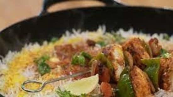 Tandoor-free Chicken Tikka pulao(Chef Ranveer Brar)