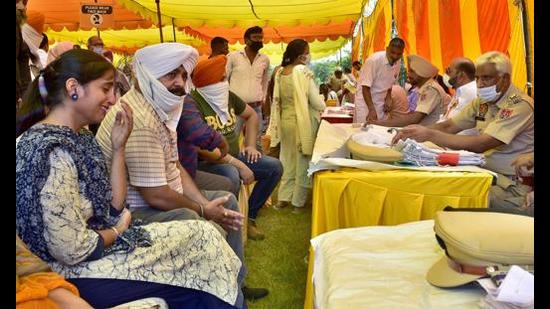 Around 14 cases have been lodged for dowry harassment and 99 couples sought more time to take a decision. In 91 cases, the complaints were found fake and were cancelled. (HT Photo)