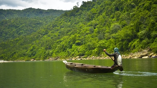 Meghalaya: People entering this Northeastern state have to register themselves at the government portal before their travel. A person will be exempted from testing if they possess a valid final certificate of vaccination.(Unsplash)