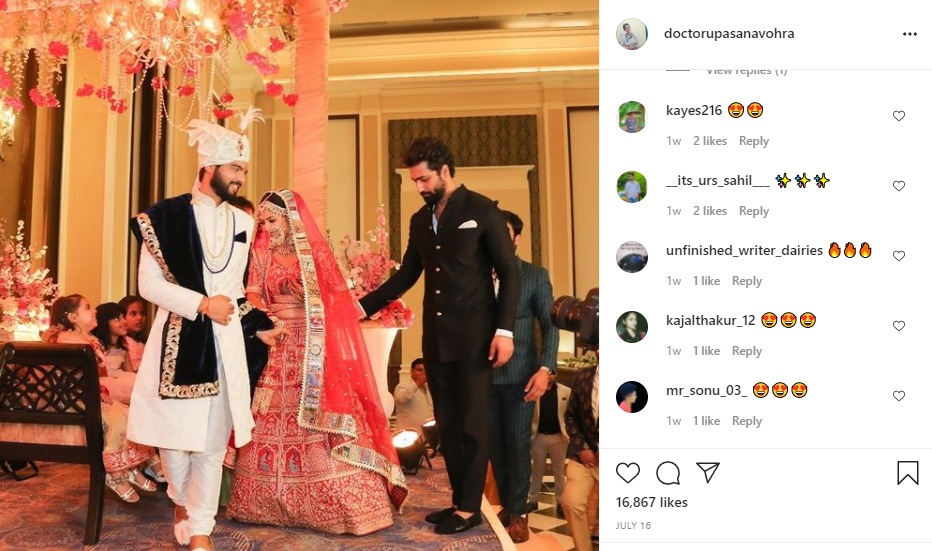 Vicky Kaushal with his cousin sister and her groom.