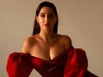 Nora Fatehi in  <span class='webrupee'>₹</span>51k red thigh-slit gown makes a strong case for OTT sleeves
