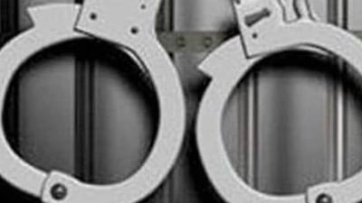 Earlier, CBI had arrested the senior divisional mechanical engineer of the Central Railway in Nagpur for allegedly accepting a bribe of  ₹10,000. (HT Archives. Representative image)