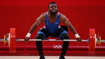 Tokyo 2020 Olympics - Weightlifting - Men's 67kg - Group A - Tokyo International Forum, Tokyo, Japan - July 25, 2021. Bernardin Kingue Matam of France in action. REUTERS/Edgard Garrido (REUTERS)