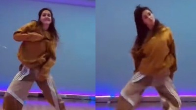 Disha Patani shares a new dance video. Disha Patani shares a new dance video.