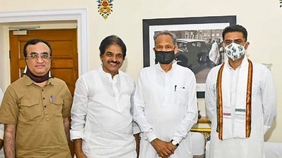 Maken met Gehlot and other Rajasthan Congress leaders along with Rajya Sabha MP KC Venugopal. (PTI Photo/File Photo) Maken met Gehlot and other Rajasthan Congress leaders along with Rajya Sabha MP KC Venugopal. (PTI Photo/File Photo)