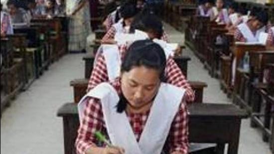 Class 10 and 12 board examinations for 2020-21 session were cancelled in Manipur due to Covid-19 pandemic situation. (PTI Photo/Representative) Class 10 and 12 board examinations for 2020-21 session were cancelled in Manipur due to Covid-19 pandemic situation. (PTI Photo/Representative)