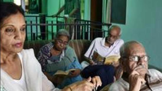 A grant-in-aid of <span class='webrupee'>₹</span>3.8 crore was released to such NGOs in Amritsar, Ludhiana and Ferozepur districts for Senior Citizen Homes in 2020-21. (HT FILE PHOTO FOR REPRESENTATIONAL PURPOSES ONLY)