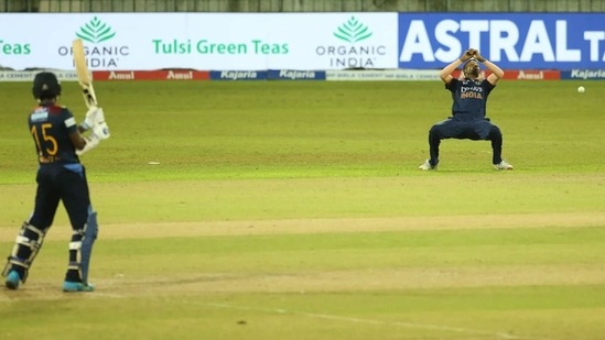 Hardik Pandya puts down a sitter in the second over of Sri Lanka's innings. (BCCI)