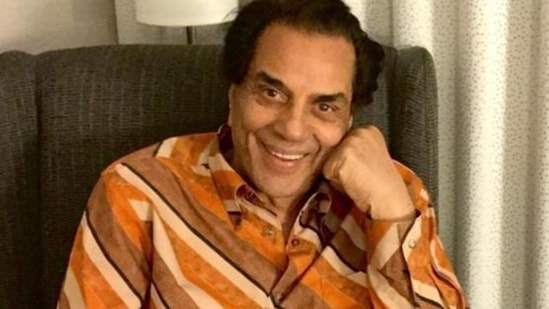 Dharmendra will be seen in a special role in Rocky Aur Rani Ki Prem Kahani. Dharmendra will be seen in a special role in Rocky Aur Rani Ki Prem Kahani.