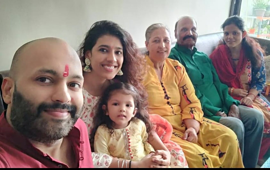 Esha Gill (second from left) a product manager shifted base from Mumbai to Delhi, to live with her family. Esha Gill (second from left) a product manager shifted base from Mumbai to Delhi, to live with her family.