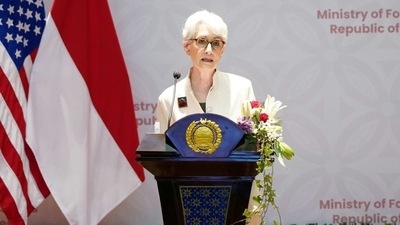 US Deputy Secretary of State Wendy Sherman will be the highest-ranking US official to visit China since President Joe Biden took office. (via Reuters)