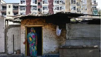A view of unauthorized Shree Sai Kunj Colony at Vasant Kunj in New Delhi.(HT photo/Sanchit Khanna)