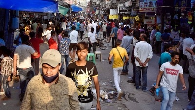 On Monday, Delhi reported 39 cases while on Sunday 66 people were detected Covid-19 positive. (Sanjeev Verma/HT file photo) On Monday, Delhi reported 39 cases while on Sunday 66 people were detected Covid-19 positive. (Sanjeev Verma/HT file photo)