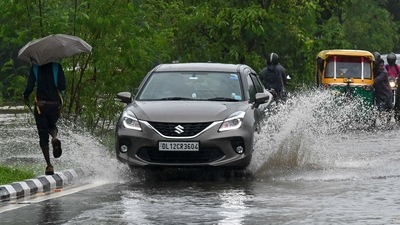 “Morning rain was of high intensity so a few areas of the city witnessed waterlogging. Our field staff is on the ground and we are closely observing the situation,” a PWD official said. Here are a few visuals of waterlogging in parts of Delhi-NCR on Tuesday morning. (Prakash Singh/AFP) “Morning rain was of high intensity so a few areas of the city witnessed waterlogging. Our field staff is on the ground and we are closely observing the situation,” a PWD official said. Here are a few visuals of waterlogging in parts of Delhi-NCR on Tuesday morning. (Prakash Singh/AFP)
