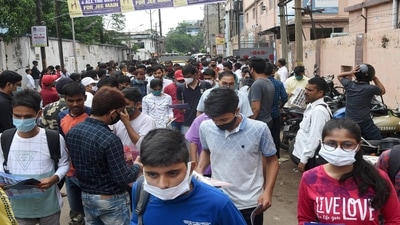Aspirants leave from the examination centre after completing their JEE Main exams, amid the ongoing coronavirus pandemic, in Patna. (PTI File) Aspirants leave from the examination centre after completing their JEE Main exams, amid the ongoing coronavirus pandemic, in Patna. (PTI File)