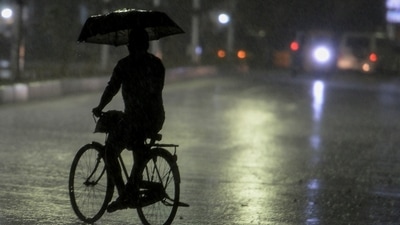 Scattered rainfall ranging from light to moderate rainfall with thunderstorms will occur in coastal districts of Tamil Nadu, interior Tamil Nadu, Puducherry and Karaikal on Tuesday. (AFP File Photo) Scattered rainfall ranging from light to moderate rainfall with thunderstorms will occur in coastal districts of Tamil Nadu, interior Tamil Nadu, Puducherry and Karaikal on Tuesday. (AFP File Photo)