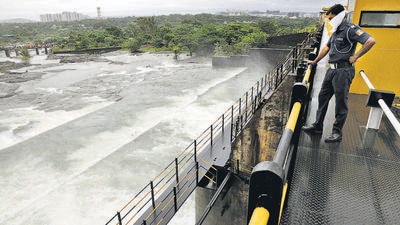 No water from the Khadakwasla dam, which is close to being full-up, was released on Monday. Four dams servicing Pune filled to 78% of capacity. (HT) No water from the Khadakwasla dam, which is close to being full-up, was released on Monday. Four dams servicing Pune filled to 78% of capacity. (HT)