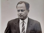 File photo of legendary badminton player Nandu Natekar.(Twitter/@himantabiswa) File photo of legendary badminton player Nandu Natekar.(Twitter/@himantabiswa)
