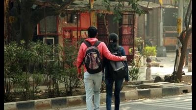 Dating among college goers has taken a hit amid the pandemic, since most colleges switched to online mode. (Photo: Manoj Verma/HT) Dating among college goers has taken a hit amid the pandemic, since most colleges switched to online mode. (Photo: Manoj Verma/HT)