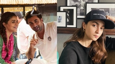Alia Bhatt steals Ranbir Kapoor's cap. Alia Bhatt steals Ranbir Kapoor's cap.