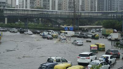 The Iffco Chowk main road was heavily flooded. (Parveen Kumar/HT Photo) The Iffco Chowk main road was heavily flooded. (Parveen Kumar/HT Photo)