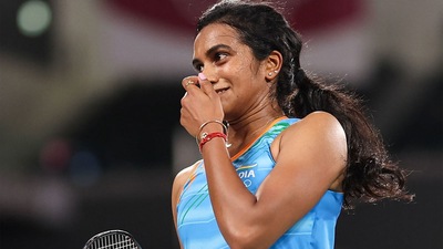 PV Sindhu competes against Cheung Ngan Yi. (Getty Images) PV Sindhu competes against Cheung Ngan Yi. (Getty Images)