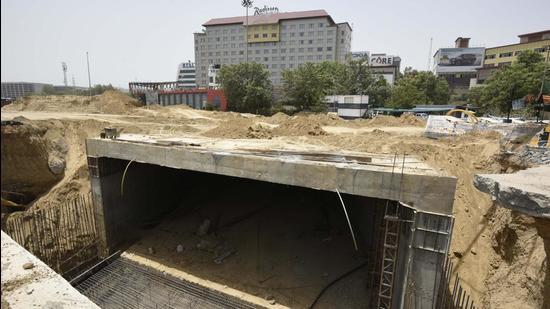 NHAI officials said that the underpass is 14 metres wide and the height of the tunnel is 5.5 metres. (HT Archive) NHAI officials said that the underpass is 14 metres wide and the height of the tunnel is 5.5 metres. (HT Archive)
