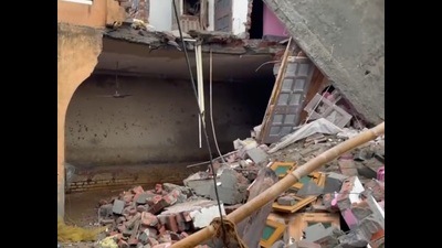 The victims were taken to a local hospital and their condition is stable. (HT Photo) The victims were taken to a local hospital and their condition is stable. (HT Photo)